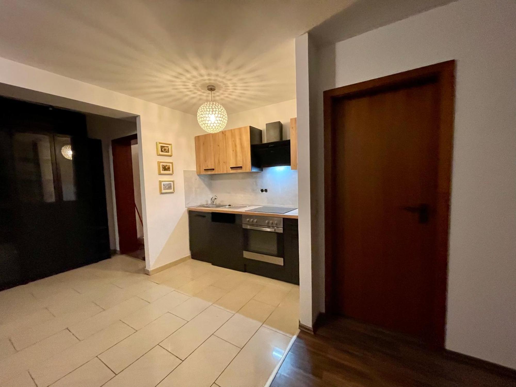 Wunderschoenes Apartment In Der Goldstadt プフォルツハイム エクステリア 写真